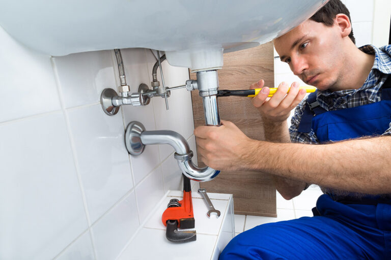 Preparing for a Plumbing Service: Setting Realistic Expectations